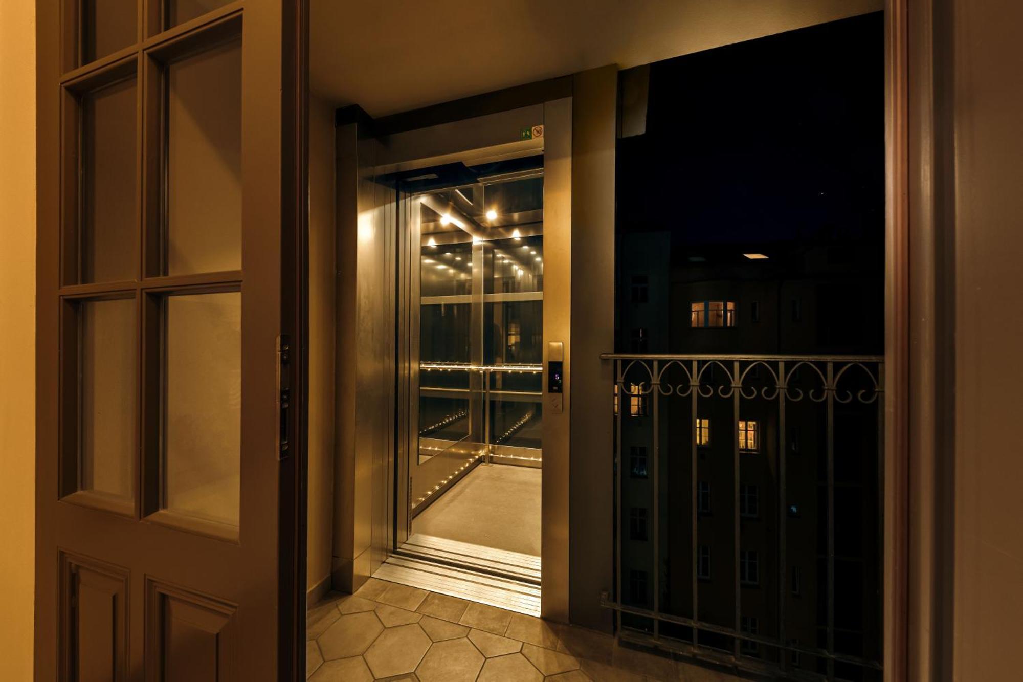 Louren Apartament *